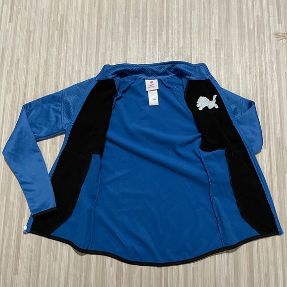 Detroit Lions Jacket - Picture 3 of 5